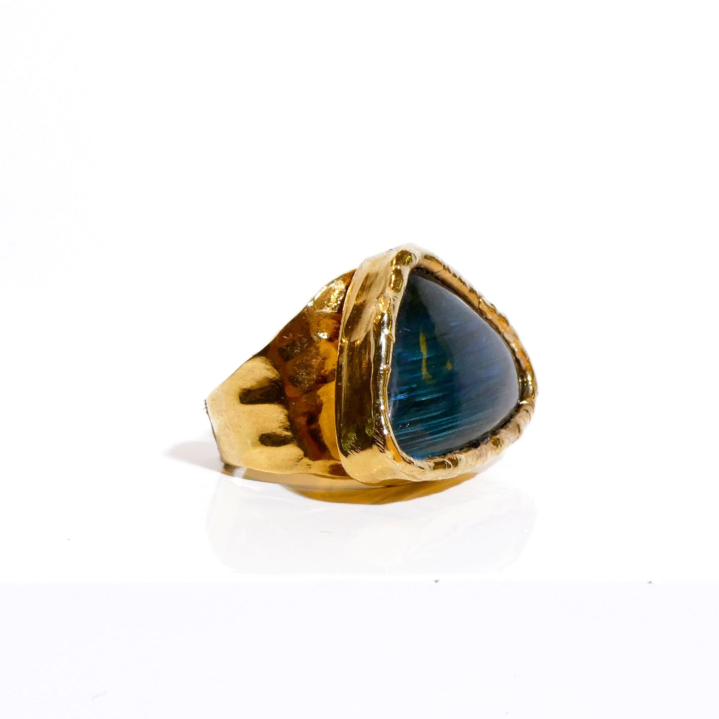 Triangular Labradorite Ring