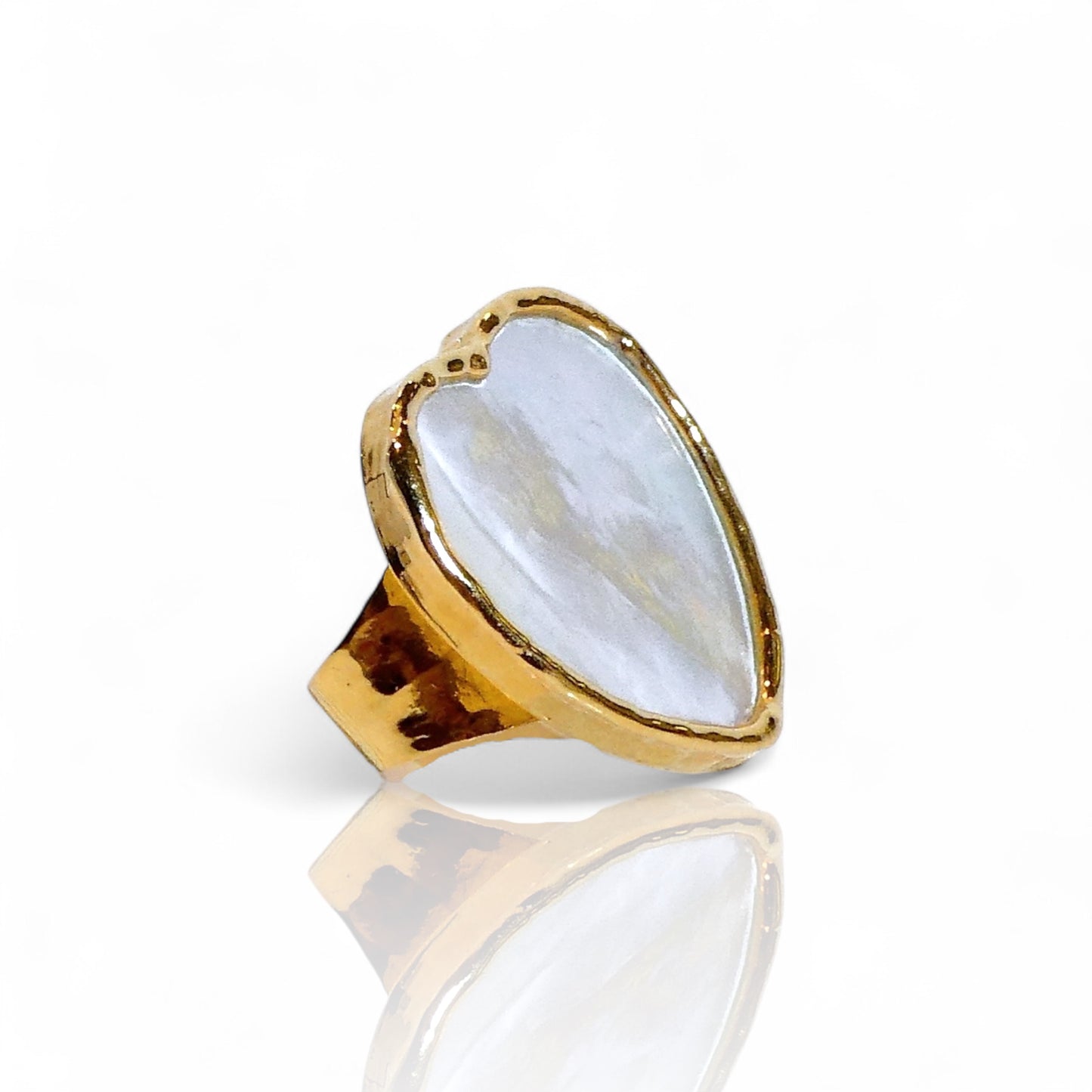 Heart Shaped Mother of Pearl Ring