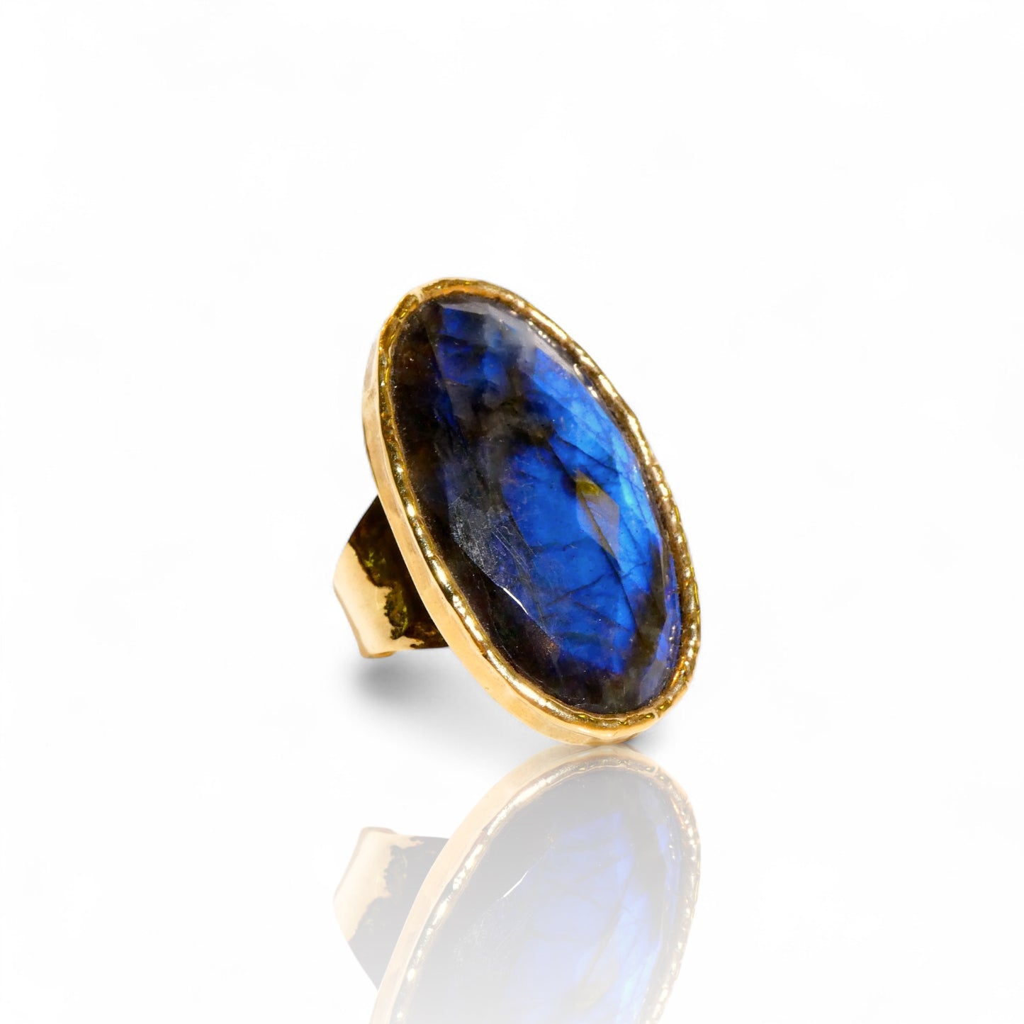 Oval Labradorite Ring