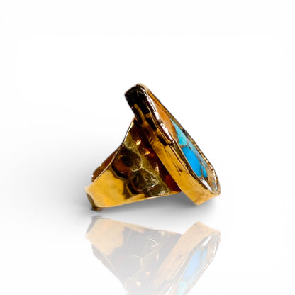 Spiny Oyster Turquoise Teardrop Ring