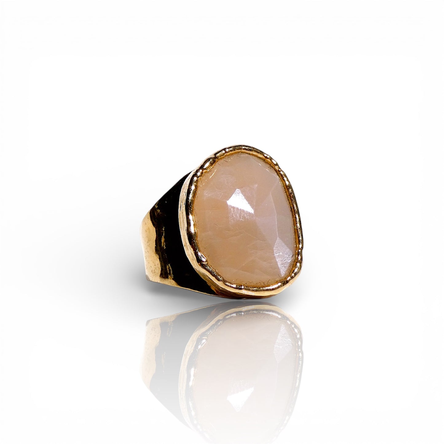 Rose-Cut Peach Moonstone Ring