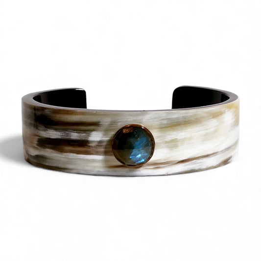 Horn Bangle with Round Labradorite Gemstone