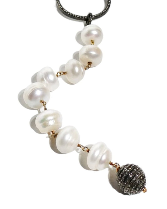 Pearl Beaded Hanging Pendant